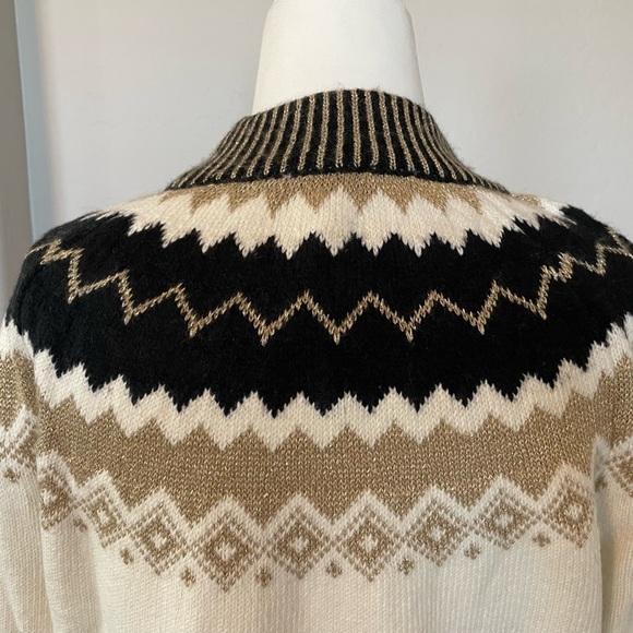Ann Taylor NWT Cream, Gold and Black Fair Isle Sweater, Size “XS” - Picture 6 of 10